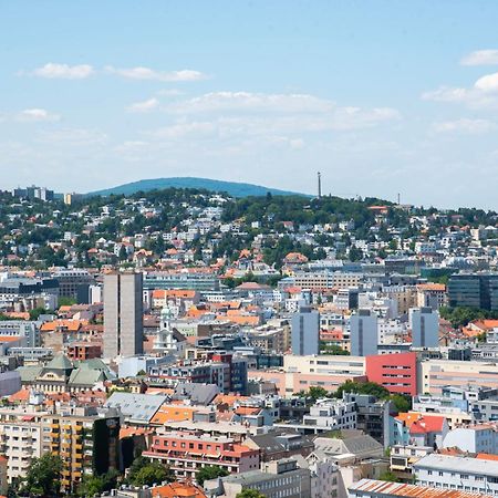 Luxury 1Bdrm On The 28Th Floor Apartment Bratislava Ngoại thất bức ảnh