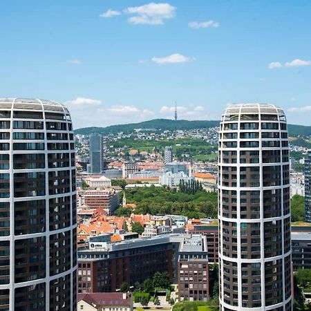 Luxury 1Bdrm On The 28Th Floor Apartment Bratislava Ngoại thất bức ảnh