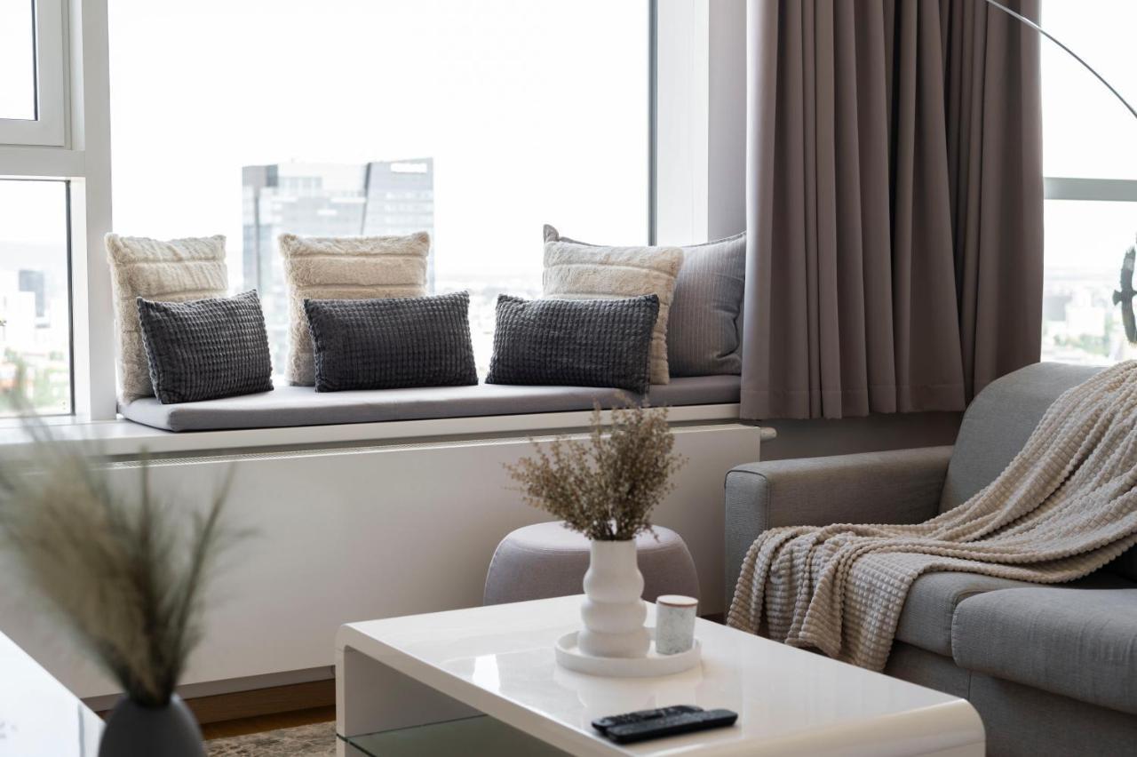 Luxury 1Bdrm On The 28Th Floor Apartment Bratislava Ngoại thất bức ảnh