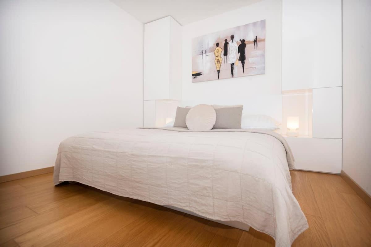 Luxury 1Bdrm On The 28Th Floor Apartment Bratislava Ngoại thất bức ảnh